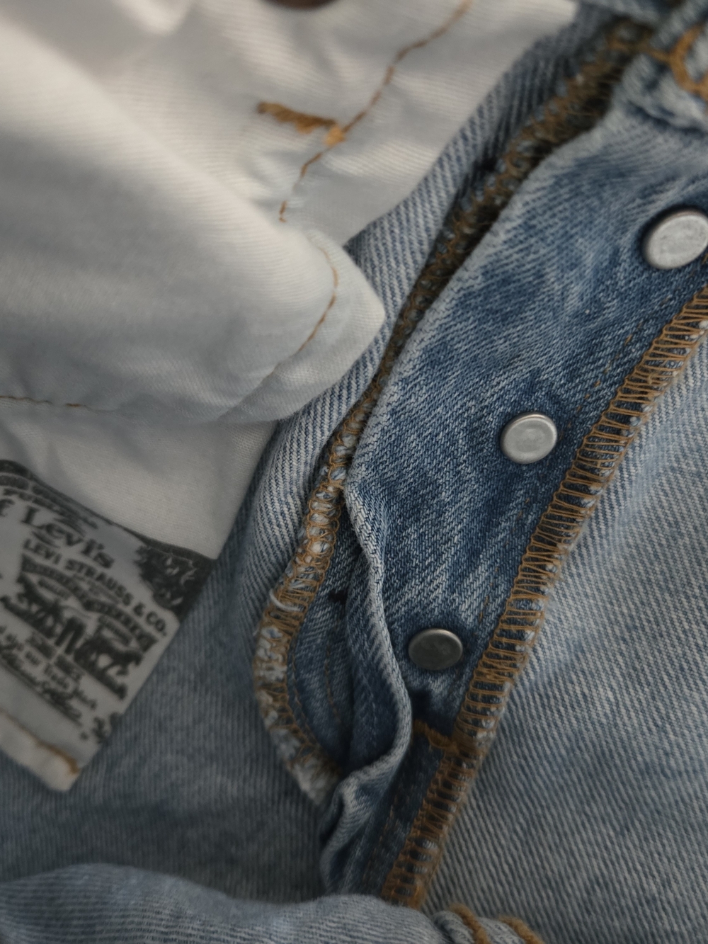 Levi's Light Blue Distressed Denim Jean Shorts - Picture 7 of 7